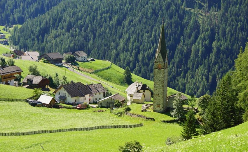 Vandreferie i Dolomitterne