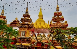 Laos Highlights,  Vientiane, Luang Prabang, Mekong and  Plain of Jars (17)