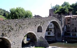 Explore Spanish Pyrenees: Self-Guided Hike (3)