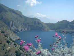 Jewels of the Bay of Naples. Trekking in Italy (4)