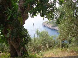 Jewels of the Bay of Naples. Trekking in Italy (2)