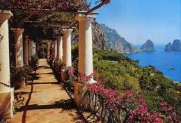 Jewels of the Bay of Naples. Trekking in Italy (8)
